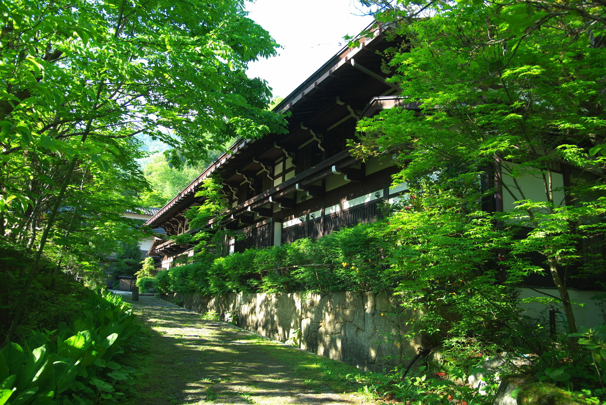 ホテル 湯元 長座 高山市 エクステリア 写真